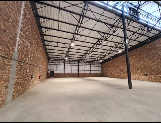 877M² WAREHOUSE TO LET IN RIVERSANDS